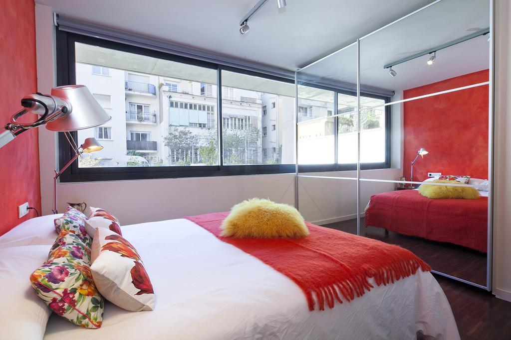 Apartment Barcelona Rentals - Private Pool And Garden Center 외부 사진