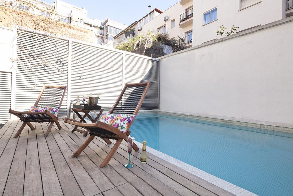 Apartment Barcelona Rentals - Private Pool And Garden Center 외부 사진