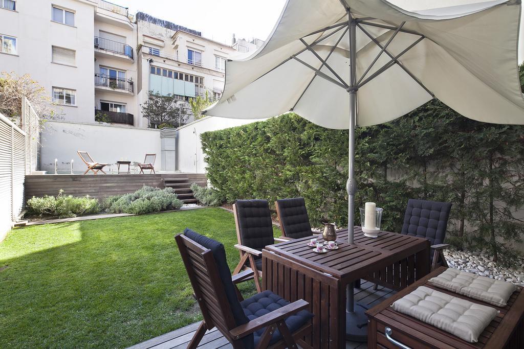 Apartment Barcelona Rentals - Private Pool And Garden Center 외부 사진