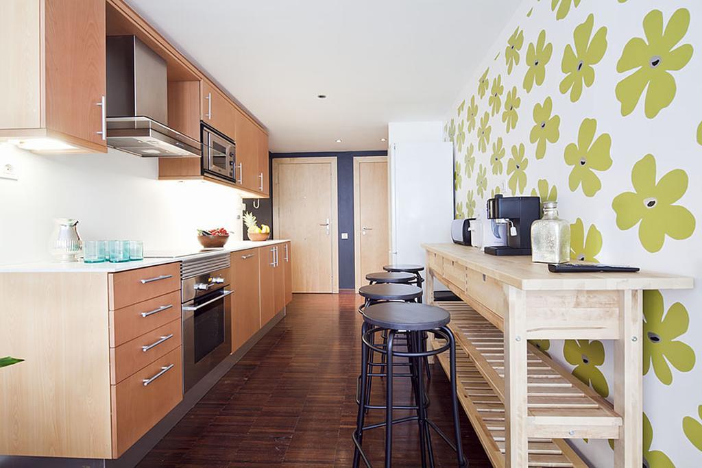 Apartment Barcelona Rentals - Private Pool And Garden Center 외부 사진